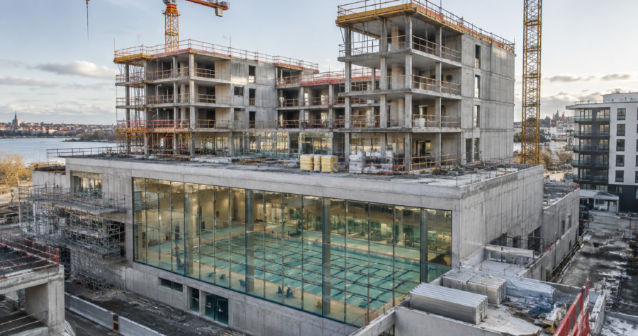 87 bostadsrätter ovanpå simhall ställer höga krav på stomme och samordning